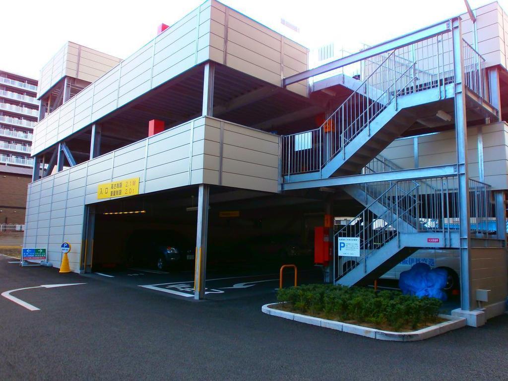 Toyoko Inn Osaka Itami Airport Toyonaka Exterior photo